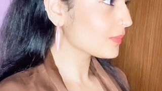 Famous Model Hiral Radadiya Twering Her Ass In Pi nk Saree With Horny Moves Private Leaked Clip (FULL VIDEO 18+)