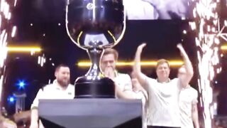 The most historic moment in Counter-Strike history. ????????