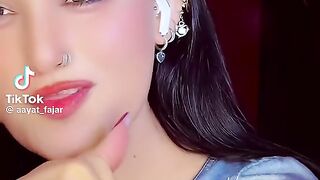 Pretty Girl 225