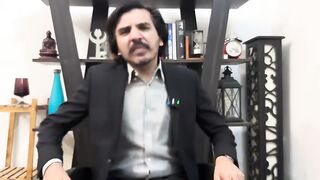 EXCLUSIVE_مولانا فضل الرحمان کیوں چاہتے ہیں کہ عمران خان باہر آجائے_.mp4