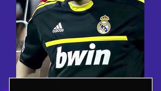 Dua 'tembok' kokoh sepak bola di masanya