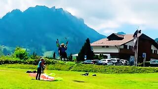 Flight in ???????? #parachute #parachuting #swiss #suisse #shortfeed #grindelwald [1080p]