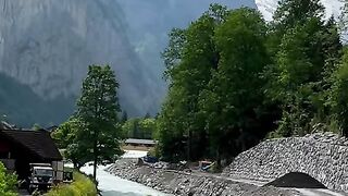 Switzerland ????????      #nature #shortsfeed #explore #mountains #switzerland #suisse #swisstravel [1080p]