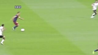 Satu umpan Xavi. Satu sentuhan Pedro. Dan Wembley langsung tahu siapa juaranya.