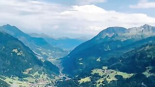 Switzerland ???????? #travel #swissalps #foryou #shortsfeed #nature #swissnature #switzerlandmountains [1080p]