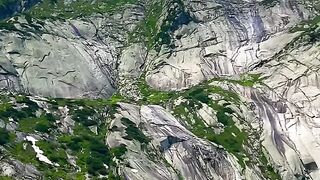 Switzerland ???????? #nature #mountains #shortsfeed #beautiful #switzerland #foryou #beautifulplace [1080p]