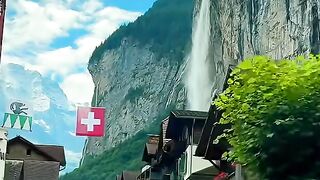 Lauterbrunnen,Switzerland ???????? #swiss #mountains #nature #beautiful #village #suisse #pourtoi [1080p]