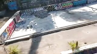 Getting dizzy just watching this ????‍???? (via frankymoiss⧸IG) #DroneRacingLeague [1080p]