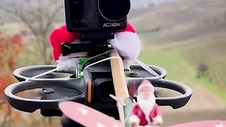 Elf on the shelf walked so this elf could fly. (via marcomalicane⧸IG) #DroneRacingLeague [1080p]