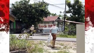Udah paling aman pake daster aja