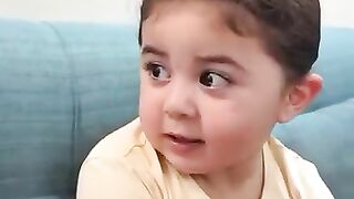 Cute doctar kis kis ne apna ilaj krwana hai