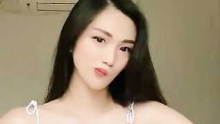 Video gek diah Selebgram Bali viral