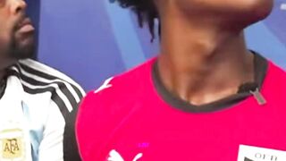 Ishowspeed tried his hardest to remain calm