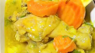 Resep Sup Ayam Kuah Kuning Gurih & Segar, Menu Hangat Penambah Stamina! ????✨