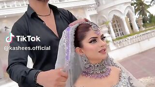 Kashees Wedding Dress 3