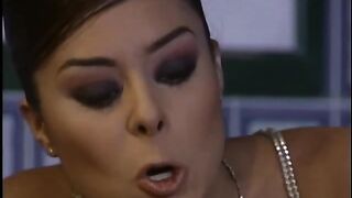 51. La Otra
