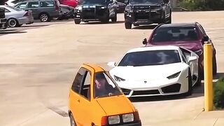 ???? Yellow Car Outsmarted the Police and Hid Where They Couldn't Reach! ????