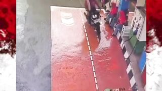 Yuk ngakak di akhir bulan