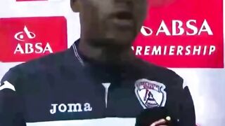 Sepak bola sudah melahirkan banyak momen lucu, dan salah satu yang paling ikonik datang dari Mohammed Anas pada tahun 2017