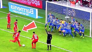 Even players in goal and still Chaos