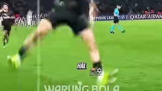 alasan kcradona lebih suka kaos kaki pendek