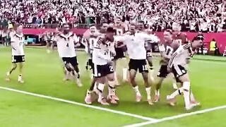 Keputusan Nekat Pelatih Jerman Ini Bikin Pantai Gading Menyesal! ???????? 2