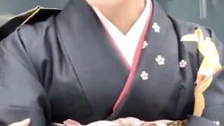Jangan Kaget Lihat Orang Jepang Tidur di Mana Aja! #shorts #fyp #japan #faktajepang