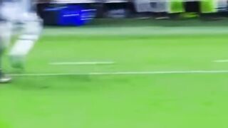 Hanya butuh 7 sentuhan bagi Argentina untuk mencetak gol ini di final Piala Dunia ????