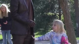 Funny Living Statue Prank on Toddler ????✨
