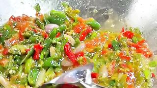 Menu Sederhana Bikin Nasi Habis Magiccom! Oseng Nangka Muda Cabe Iris + Teri Krispi