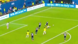 Sundulan mematikan! Vinicius Jr