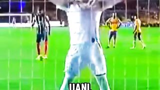 kejadian_tak_terduga_dalam_sepak_bola