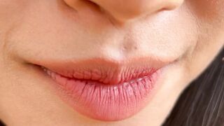 Bibir yang indah