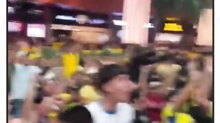 Kegembiraan seluruh sebuah negara