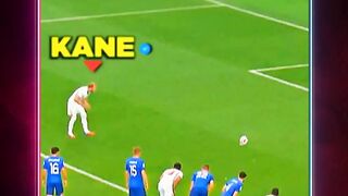 Ketika Kiper Melanggar Aturan Saat Penalti ????