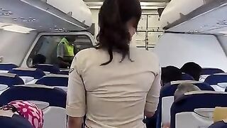 PRAMUGARI CANTIK SUPER AIR JET
