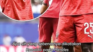 Momen Berkelas Ronaldo dan Mendes Saat Free Kick!