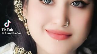 Cute Girl 123