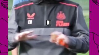 Newcastle resmi jadi tim paling apes di bursa transfer musim ini! Kena tikung sana-sini, plus terancam kehilangan pilar penting mereka.