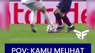 ???? Lionel Messi pernah beberapa kali mempermalukan Cristiano