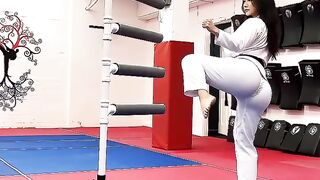One-Leg Kicking Drill ???????? - Balance, Flexibility & Control