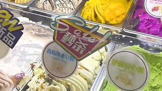 Try the delicious viral street food, there are many who must try it!!