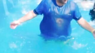 Enjoy in water park
