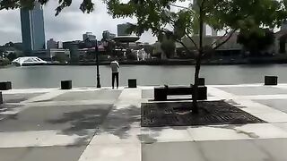 联系圣淘沙公司现场客服网站；