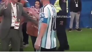 Saat itu, Messi baru berusia 19 tahun 2