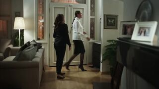 57. Amanecer (Gunesi Beklerken), en español