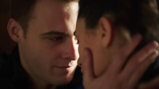 93. Amanecer (Gunesi Beklerken), en español