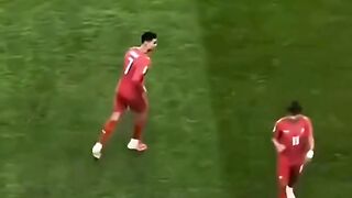 Reaksi Ronaldo Pas Dijebak Pertanyaan Soal Messi!😭💀
