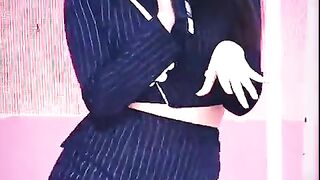 Girls tiktoker dance
