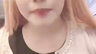 video viral seleb kebaya ungu